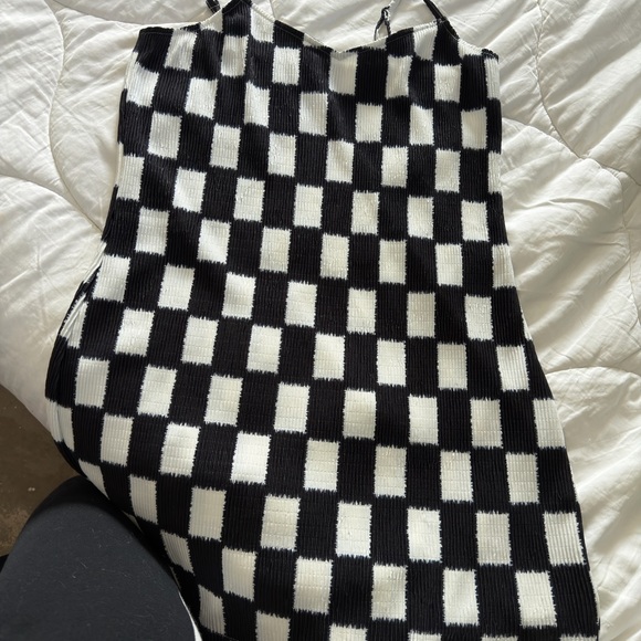 Vans Monochrome Checkered Midi Dress - Picture 5 of 5
